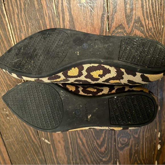 Rothy’s The Point in Leopard Print, size 9.5 - Picture 3 of 3